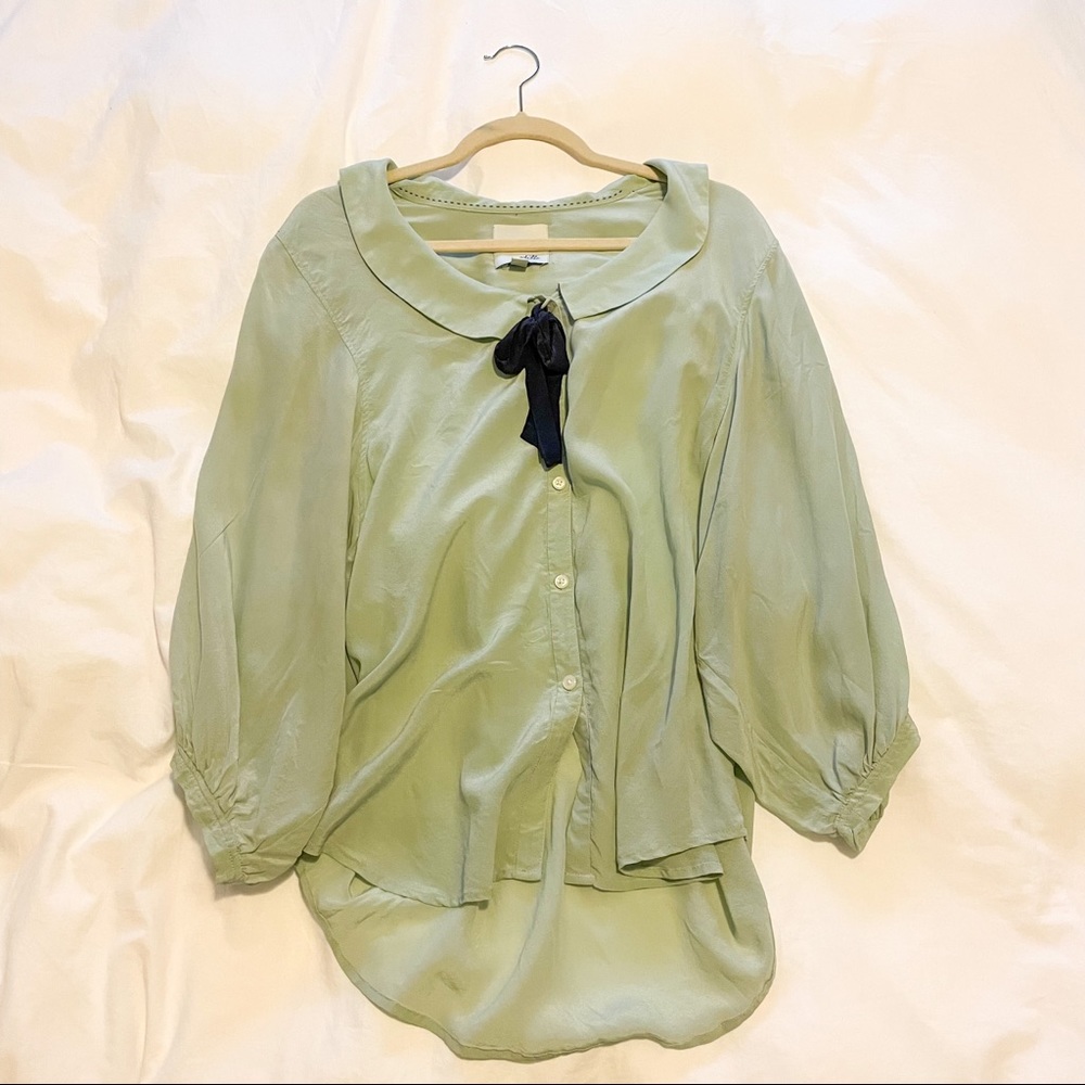 Odille Peter Pan/balloon sleeve top